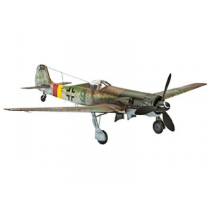 03981 Focke Wulf Ta 152 H - Revell - 03981